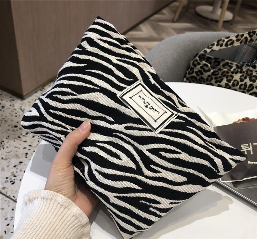 Women’s Leopard & Zebra Print Cosmetic Bag – Travel Makeup & Wash Bag