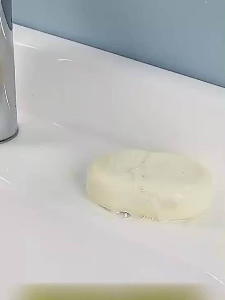 1pc Soap Box Drain Holder Leaf Shaped Sponge Storage Plate Tray With Suction Cup Shower Supplies For Public Restrooms